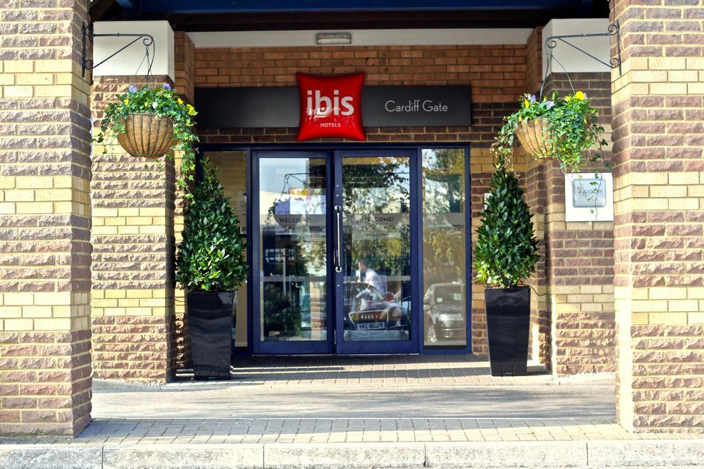 Ibis Cardiff Gate - International Business Park Hotel Exterior photo